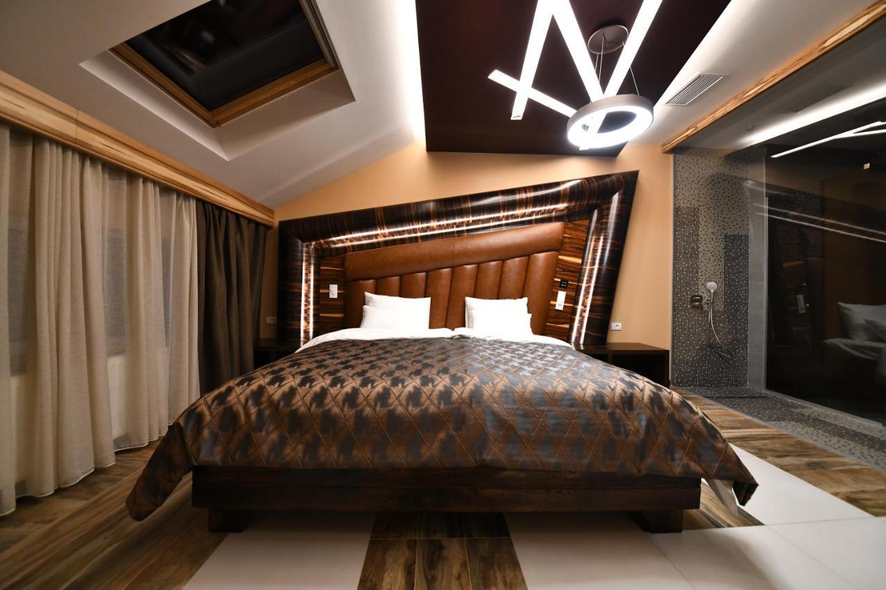 Hotel Havana 로즈니차 외부 사진