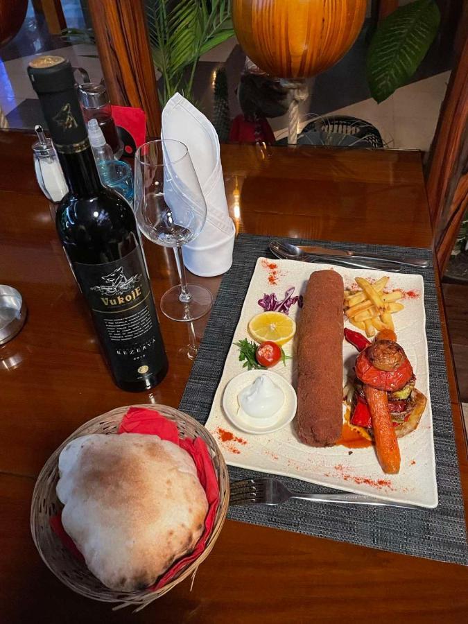 Hotel Havana 로즈니차 외부 사진