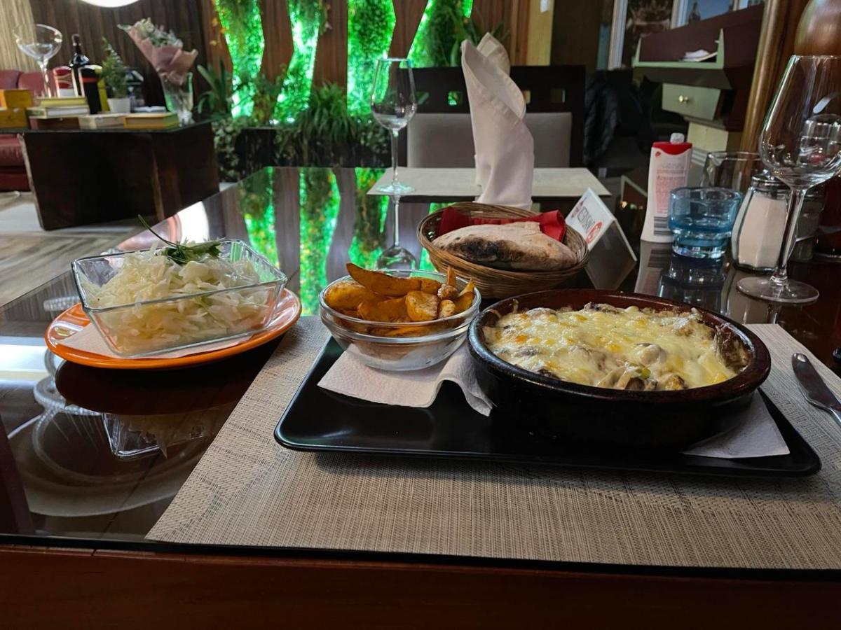 Hotel Havana 로즈니차 외부 사진