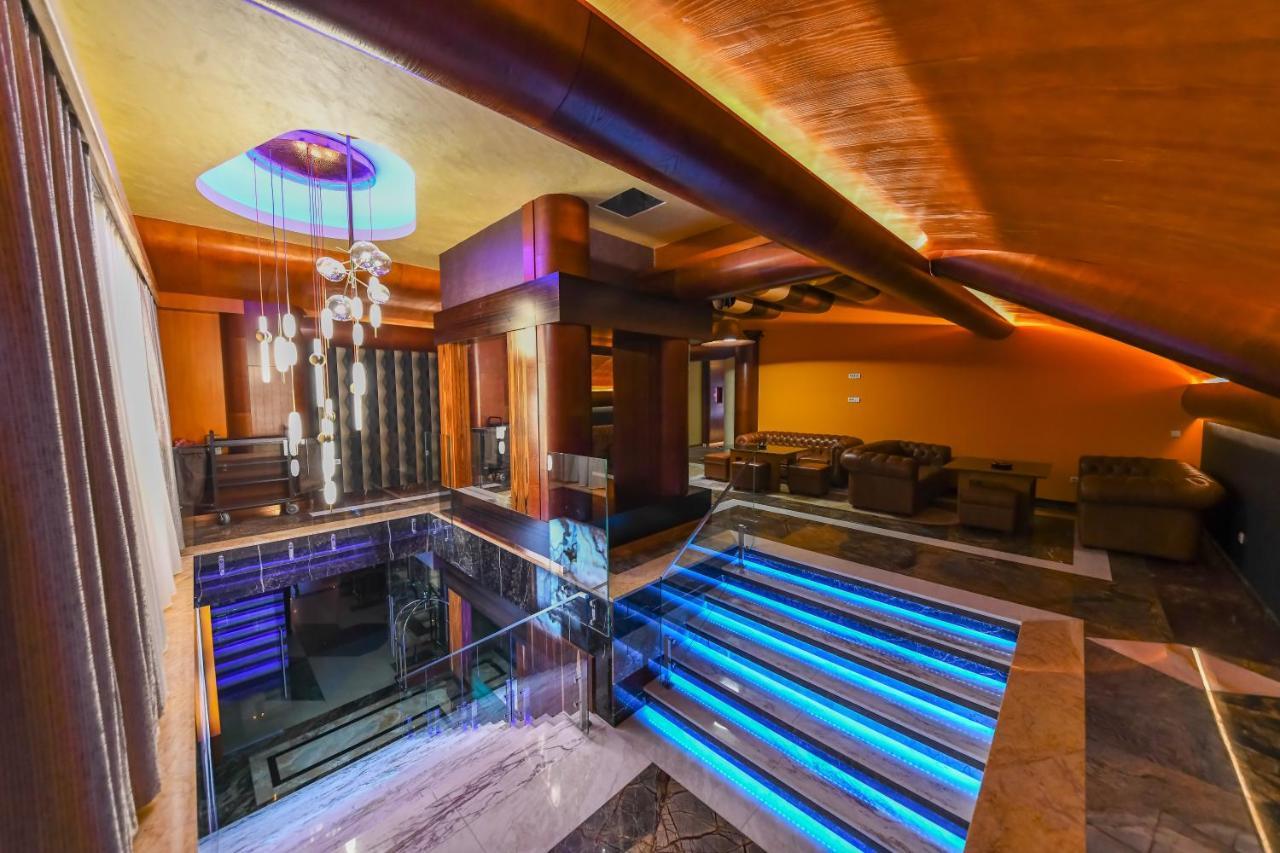 Hotel Havana 로즈니차 외부 사진