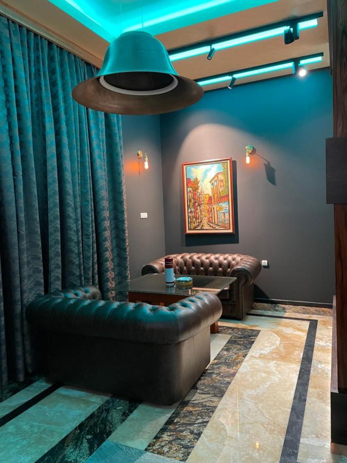 Hotel Havana 로즈니차 외부 사진