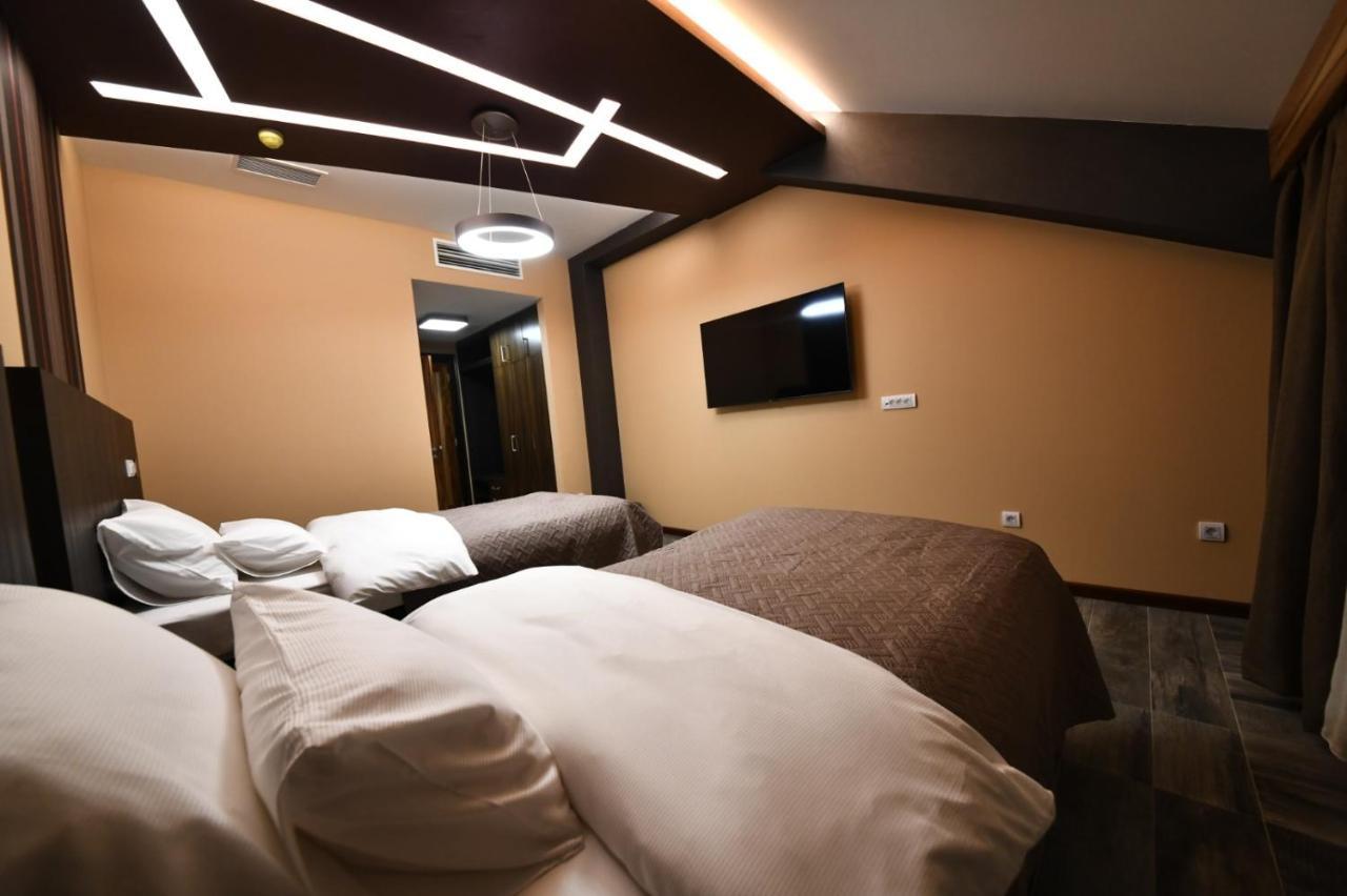Hotel Havana 로즈니차 외부 사진