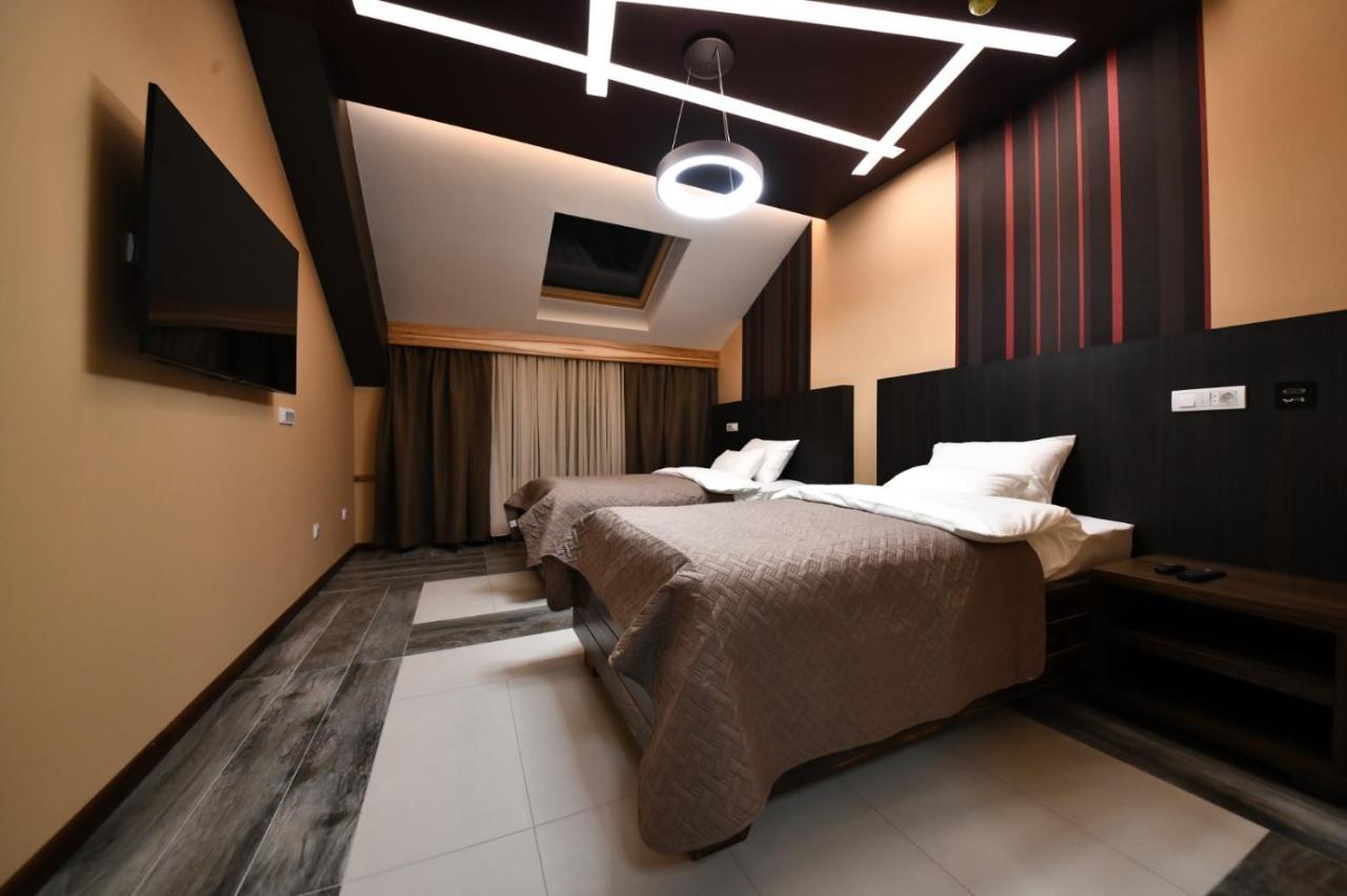 Hotel Havana 로즈니차 외부 사진